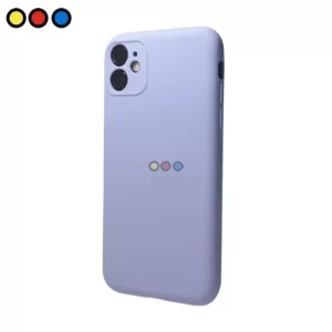 Protector de silicona Soul para iPhone 15 Pro color celeste, Vista lateral del protector de silicona Soul para iPhone 15 Pro