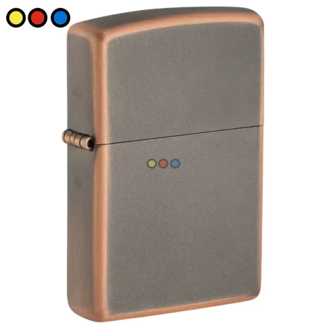 Encendedor Zippo Rustic Bronze acabado vintage, Encendedor Zippo Rustic Bronze abierto mostrando la llama