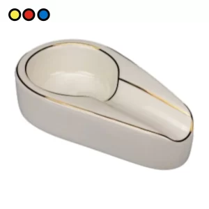 Cenicero de cerámica premium color crema con detalle dorado y apoyo lateral para cigarro, venta por mayor